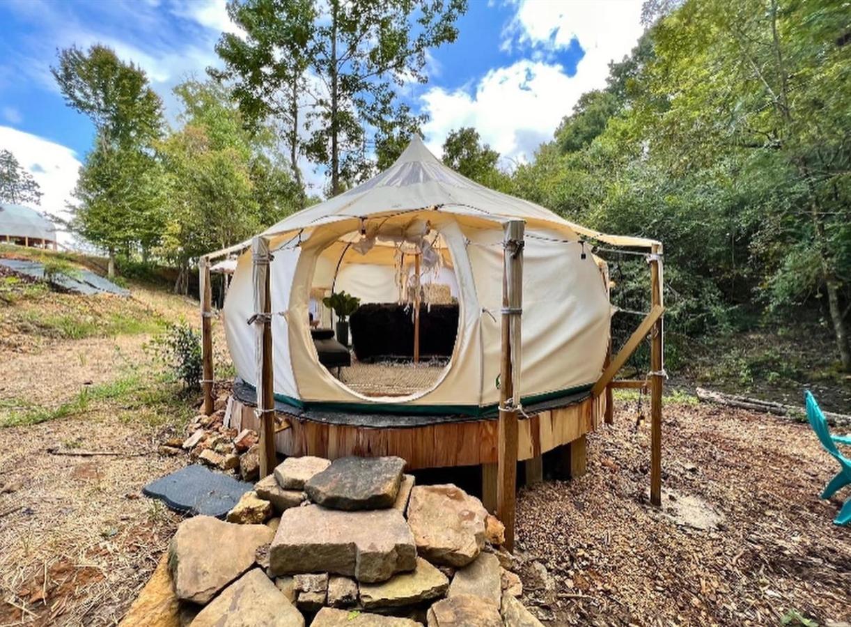 The Aries-A Stargazing, Luxury Glamping Tent Rogersville Luaran gambar
